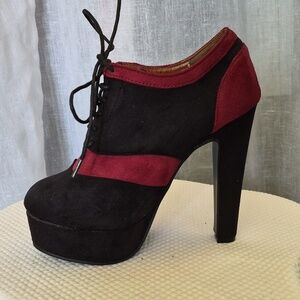 Lace up platform heels